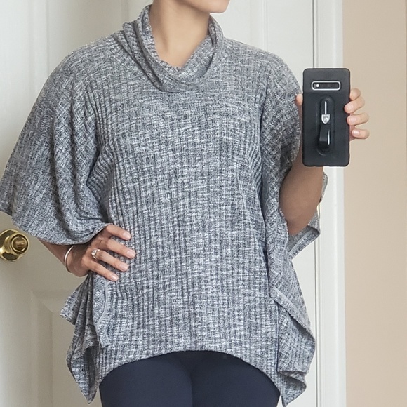 Faded glory sweater - Picture 2 of 2